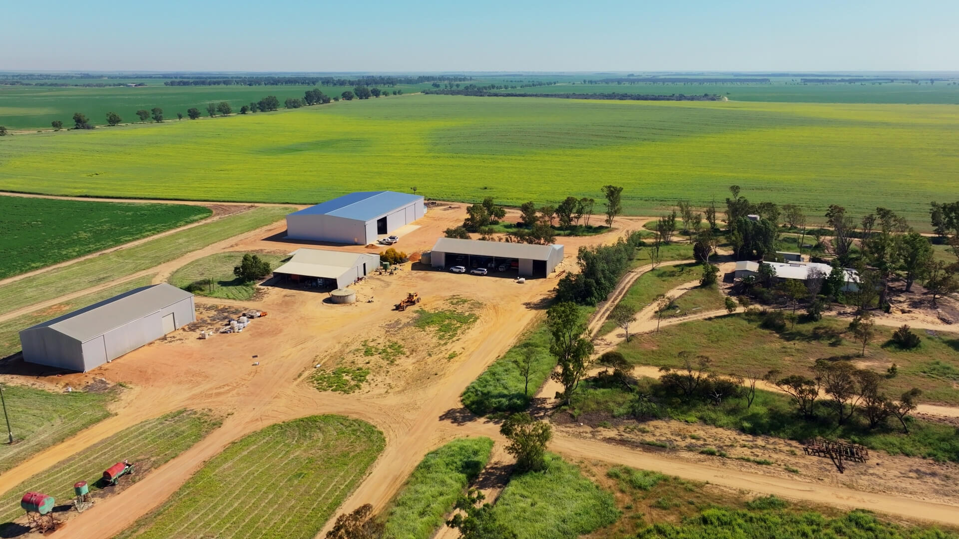 Overhead map of a WA broadacre farm showing long-range Wi-Fi links between sheds and solar-powered CCTV points